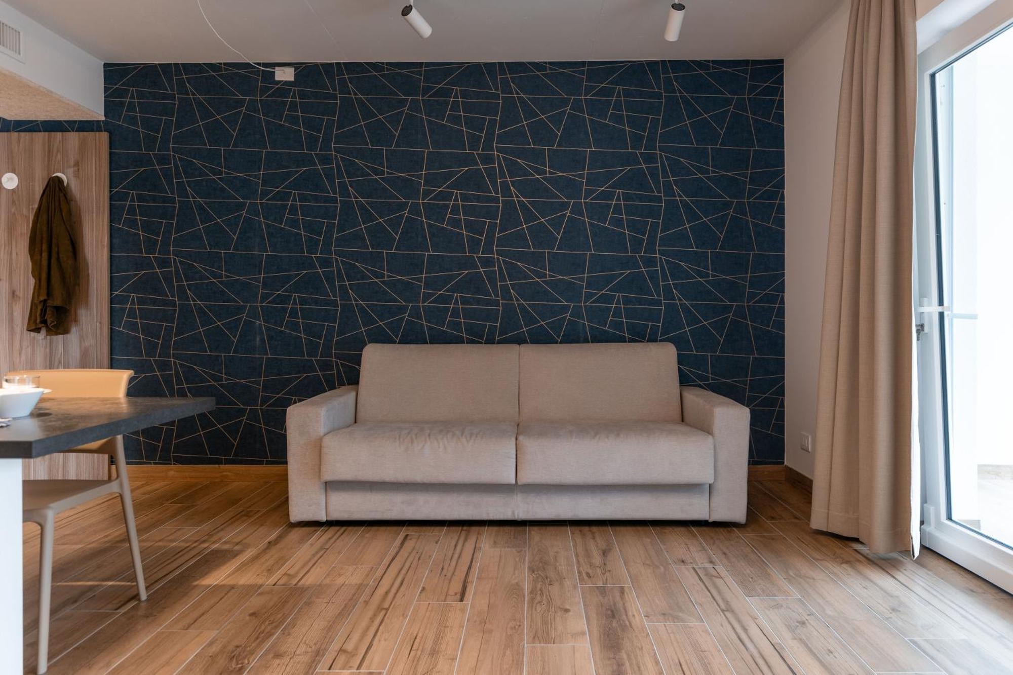 Lake Side Suites Riva del Garda Bagian luar foto